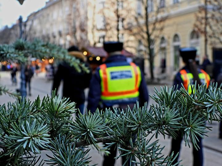 Ünnepi forgatag: figyelmeztetnek a hajdú-bihari rendőrök 