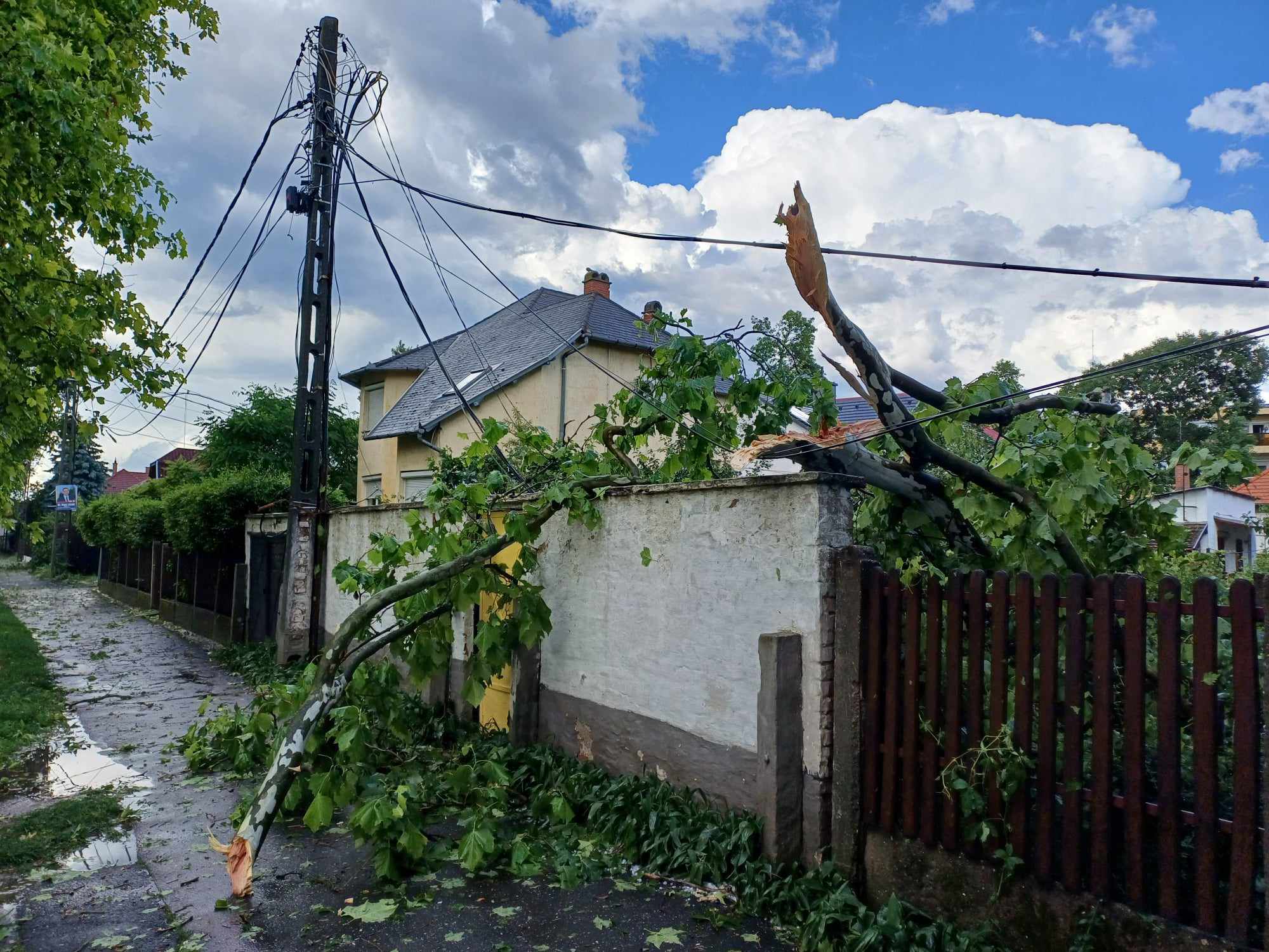 Zivatar és szél: kiadták a figyelmeztetést Hajdú-Biharra Zivatar és szél: kiadták a figyelmeztetést Hajdú-Biharra