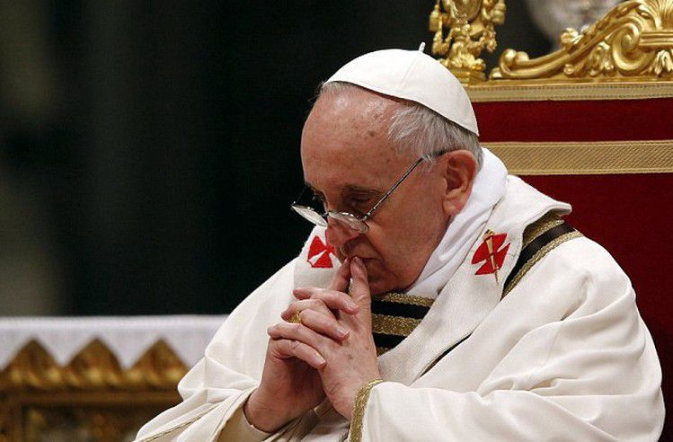 Buszbaleset: a pápa is imádkozik