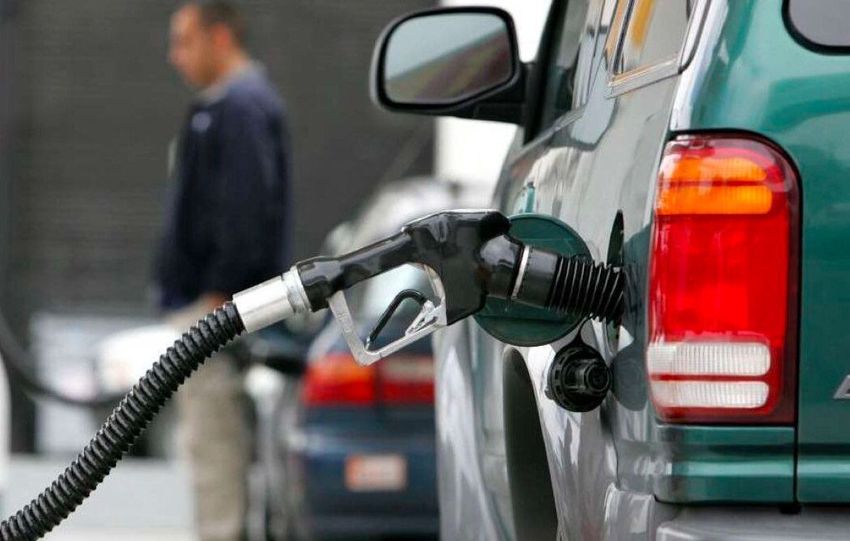 Csökkennek az üzemanyagárak szerdától