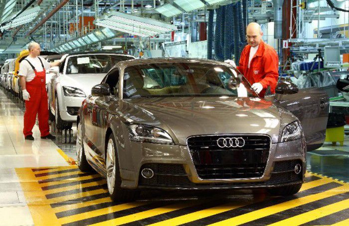 Az Audinál és a Mercedesnél így vélekednek a BMW debreceni beruházásáról