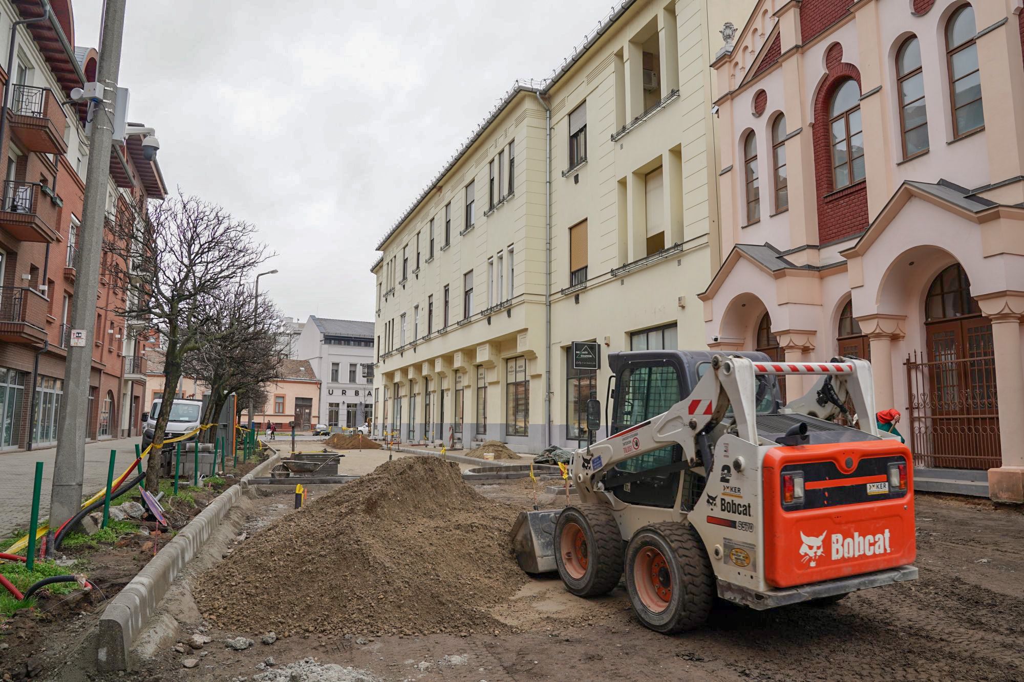 Újabb utca újul meg Debrecen belvárosában