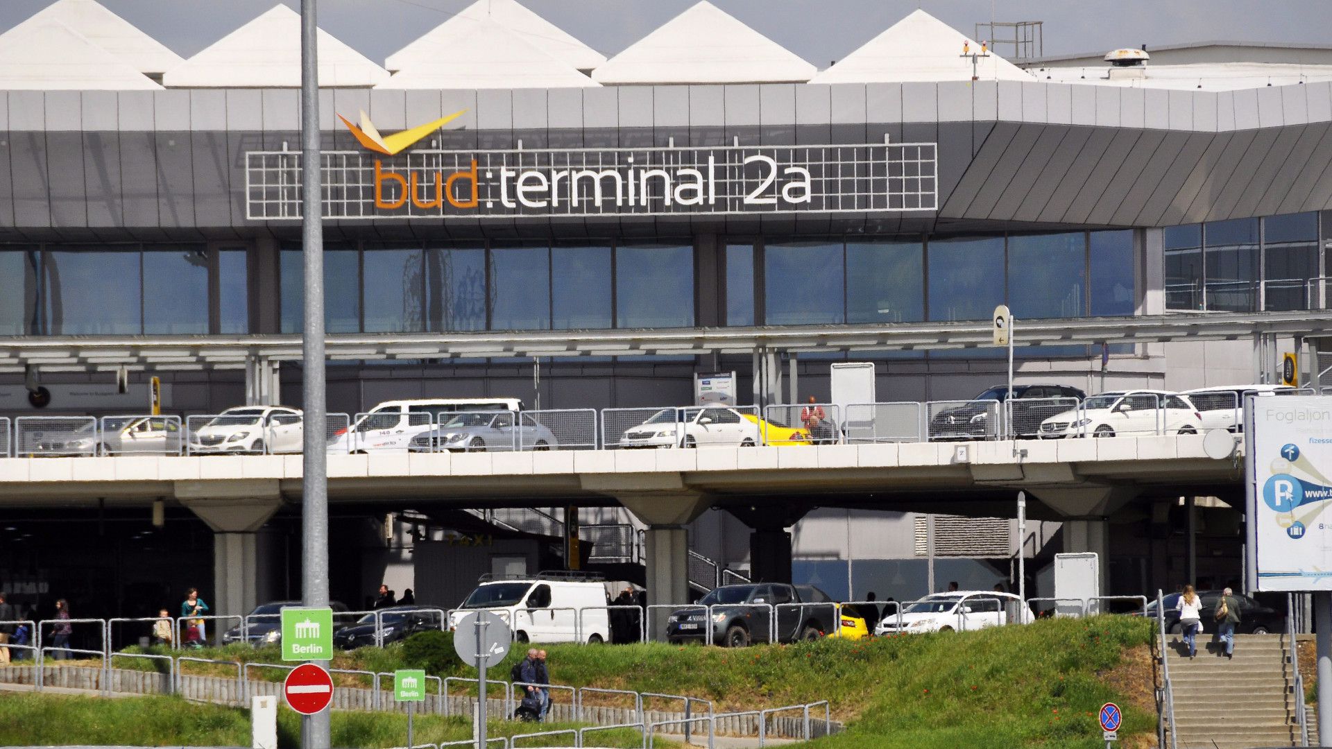 Bejelentették: az állam 3,1 milliárd euróért megvette a ferihegyi repteret
