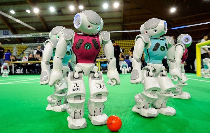 Robotfoci és fizikashow várja a közönséget a Nyíregyházi Egyetemen
