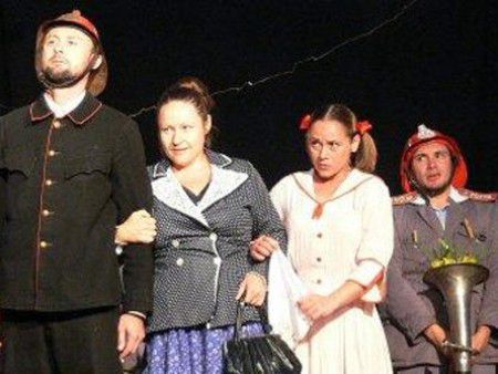 Kezdődik a dobozolás a Víg moziban