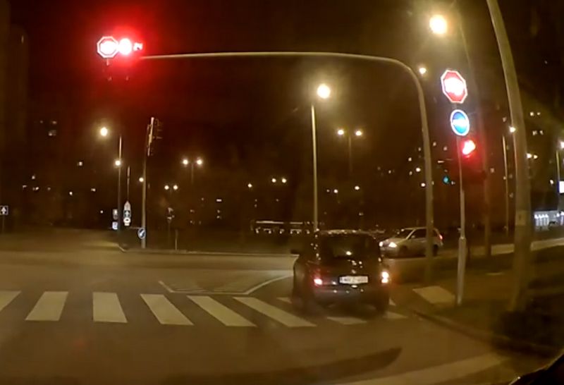 Ennyit ér a piros lámpa Debrecenben +videó