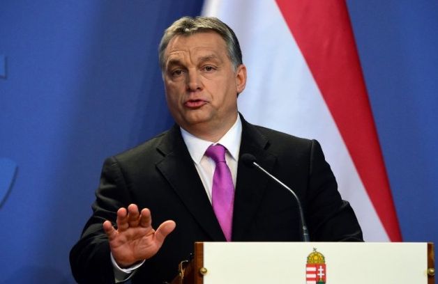 Orbán vészforgatókönyvet javasol