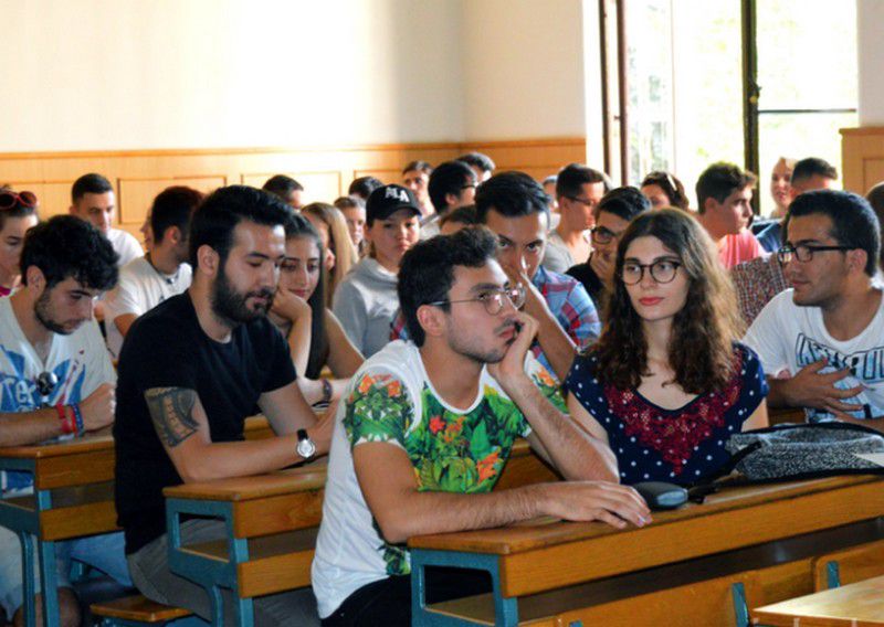 Ekkora üzlet Debrecennek a rengeteg külföldi diák