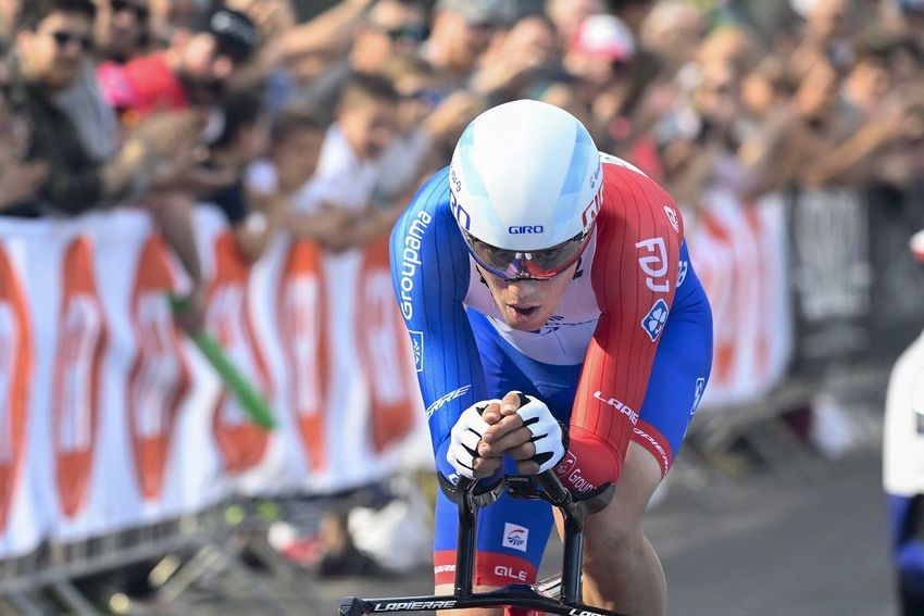Giro d'Italia: Valter drámai befutót követően negyedik