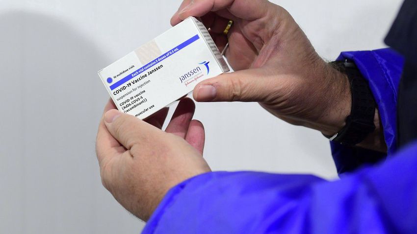 Több mint 330 ezer Janssen-vakcinát vásárolt a népegészségügyi központ