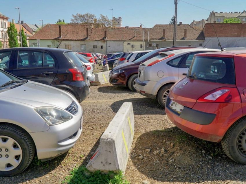 Debreceni parkolók takarítóit keresik