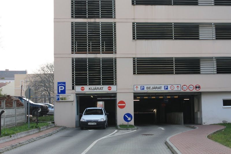 Miskolc: ingyenesen parkolhat a város napján