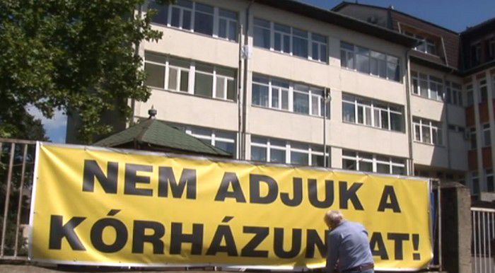 A tüntetők szerint rendelőintézetként üzemel a vásárosnaményi kórház