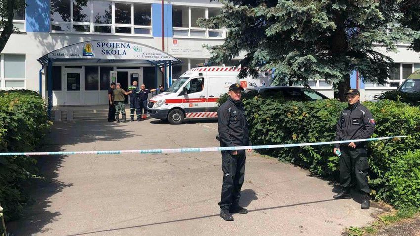 Késes ámokfutó gyilkolt egy szlovák iskolában