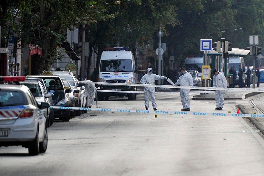 Megsérült két rendőr a Teréz körúti robbanásban