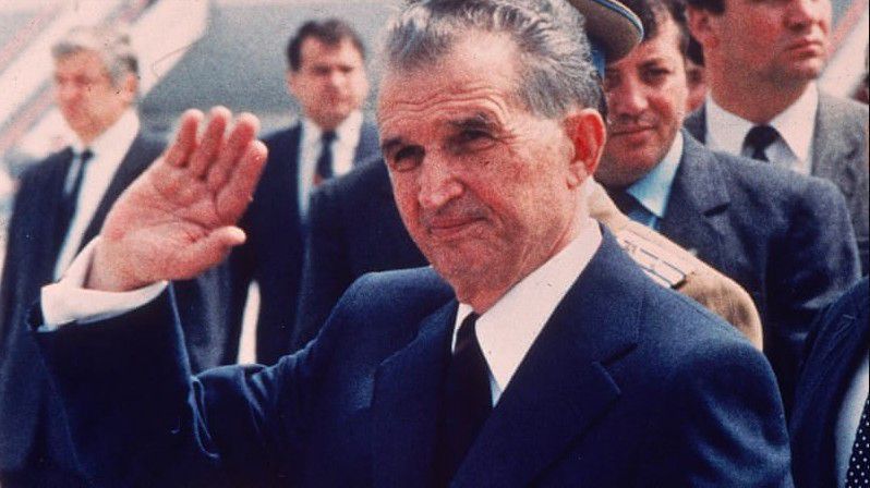 Ceausescut napra pontosan 30 éve kergették el