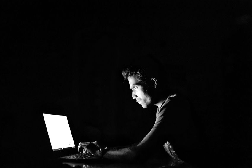 Covid-igazolványra hivatkozó, csaló e-mailekre figyelmeztet a kibervédelmi intézet