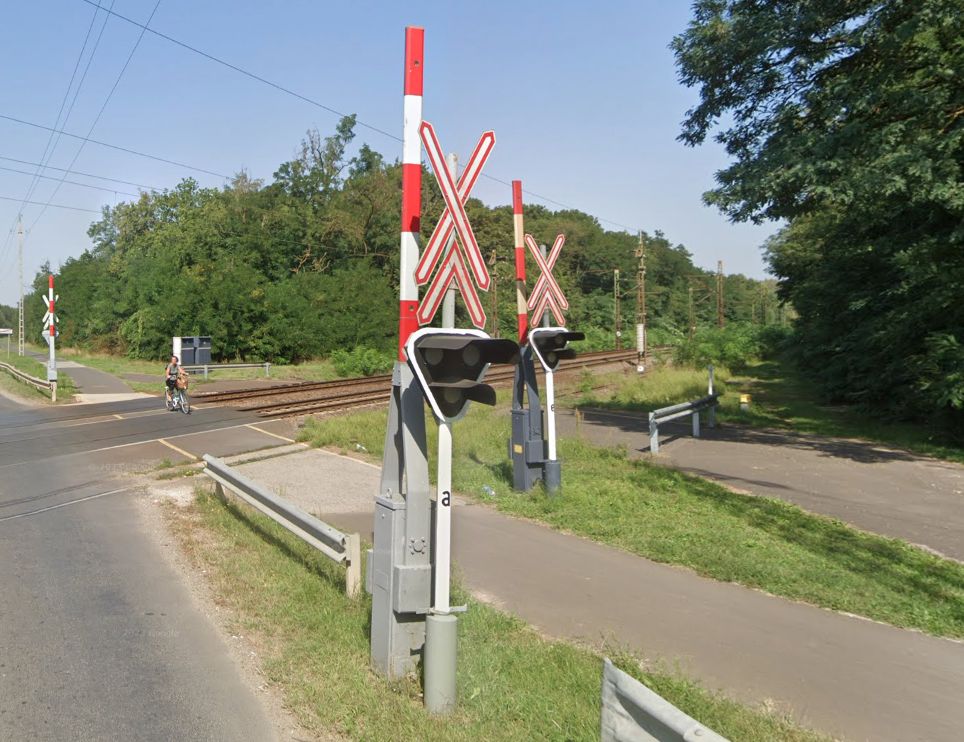 Gázolt a Debrecenbe tartó vonat Sóstóhegynél