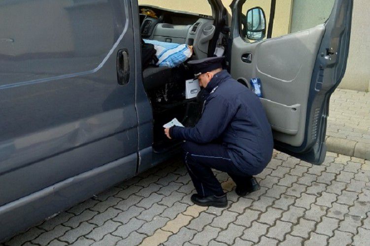 Egy moldáv férfi át akarta verni a rendőröket Csengersimánál