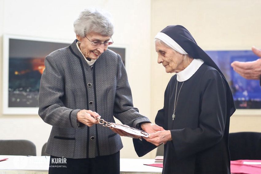 Csodás elismerést kapott a máriapócsi szerzetes nővér