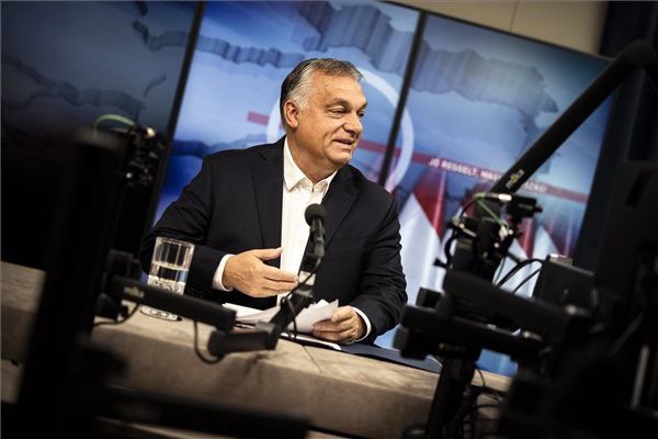 Orbán: a beoltottak egy százaléka betegszik meg