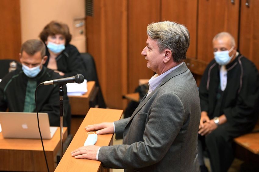 Letöltendő a volt jobbikosnak kémkedésért