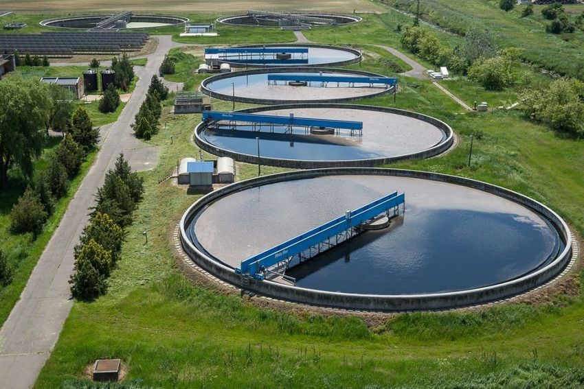 Az akkumulátorgyár miatt is fontosnak tartják a vízműcég megtartását
