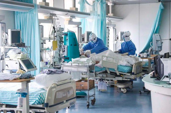 Látogatási tilalmat rendeltek el minden magyarországi kórházban