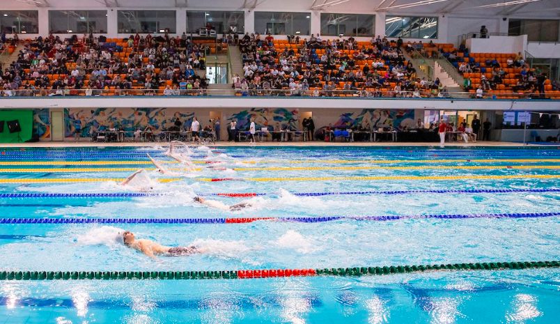 A fiatal úszók krémje Debrecenben versenyez