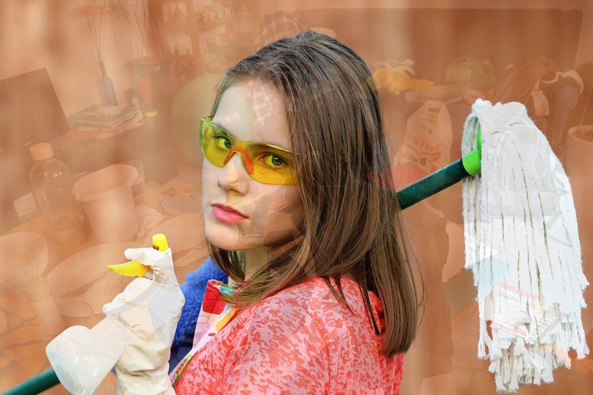 Yes! Debrecen különleges iskolájában a takarító is havi negyedmilliót kereshet