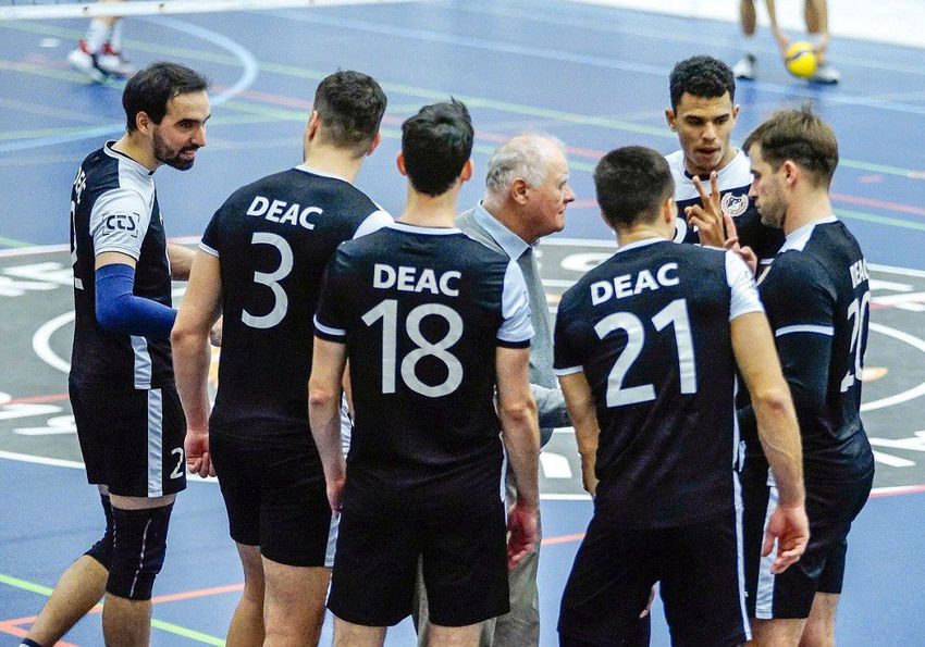 Foghíjasan kezdték el a munkát a DEAC férfi röplabdázói