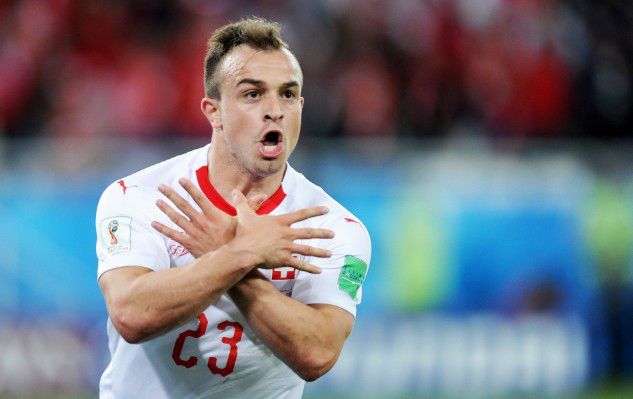 A FIFA megbüntette a szerbeket provokáló svájci-albánokat