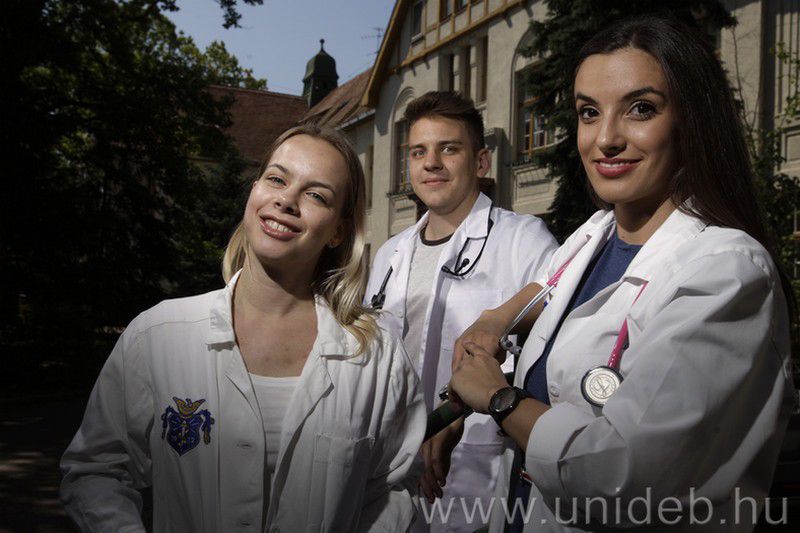 Világszínvonalú Debrecen orvosképzése