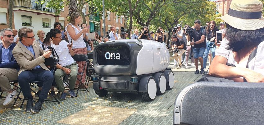 Már tesztelték a jövő csomagküldő robotjait Spanyolországban