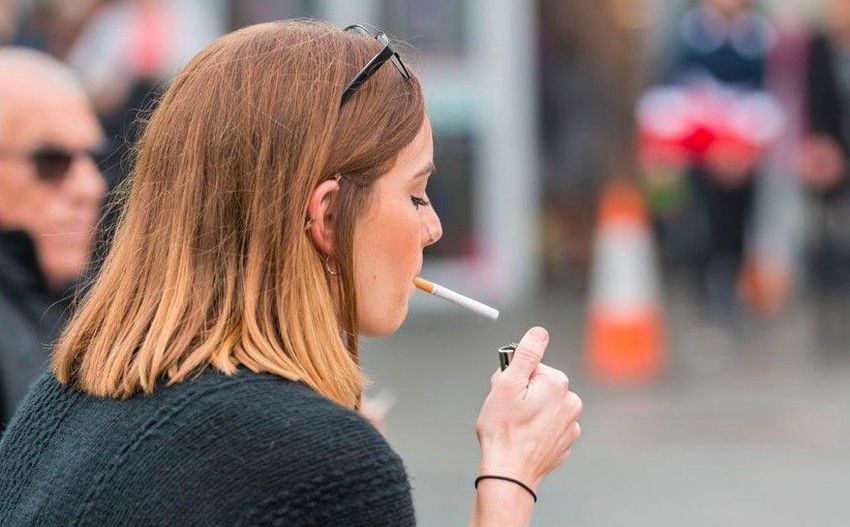 Drágul a cigaretta: minimum 1500 forintot kérnek majd egy dobozért