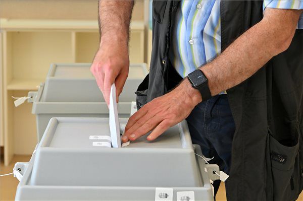 A cigándiak többségét nem hozta lázba a szavazás