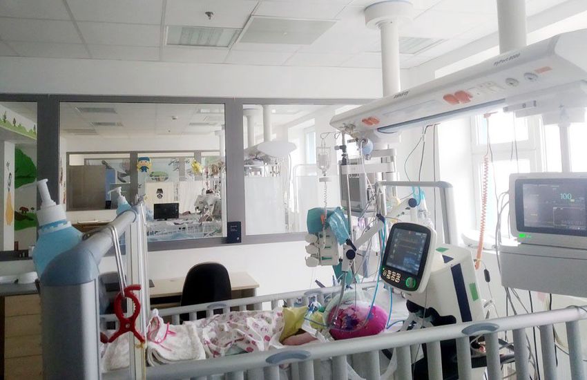 SMA-s betegek kaphatnak segítséget a nyíregyházi kórházban