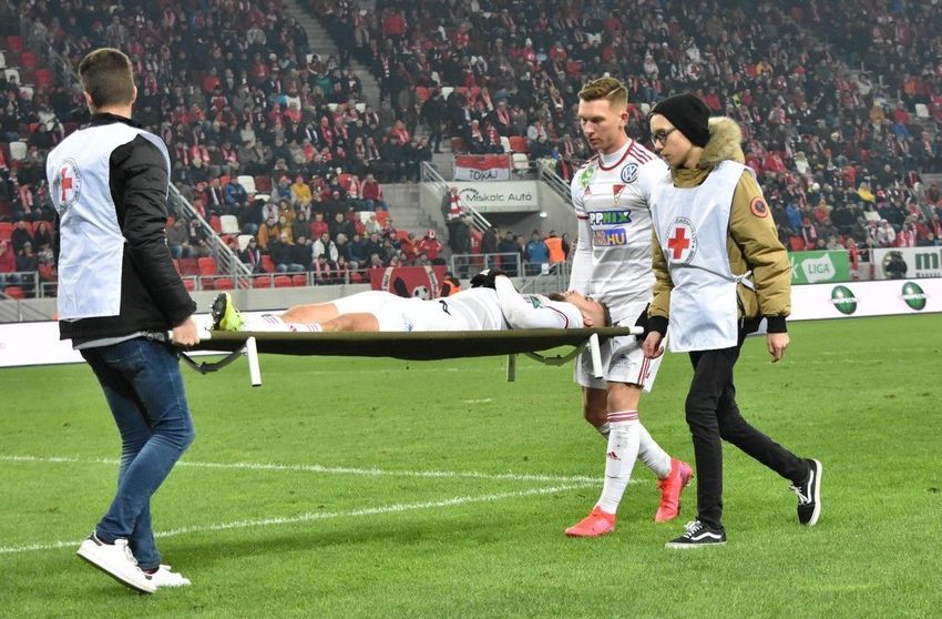 Debrecenbe jön a diósgyőri focista, hogy elnézést kérjen