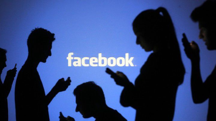 Szigorít a Facebook, törlik az oltásellenes posztokat