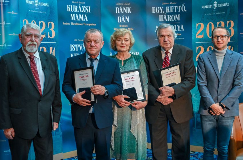 Magyartanárdíj: debreceni kötődésű kitüntetett is van