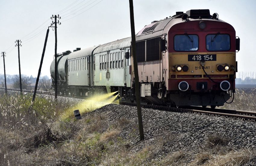 Gyomirtó vonat jár a tiszavasvári vonalon