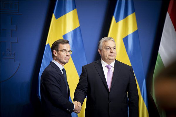 Hadiipari megállapodást kötött Magyarország és Svédország