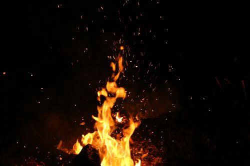 Tűzesetekről számoltak be Hajdú-Bihar több településéről is