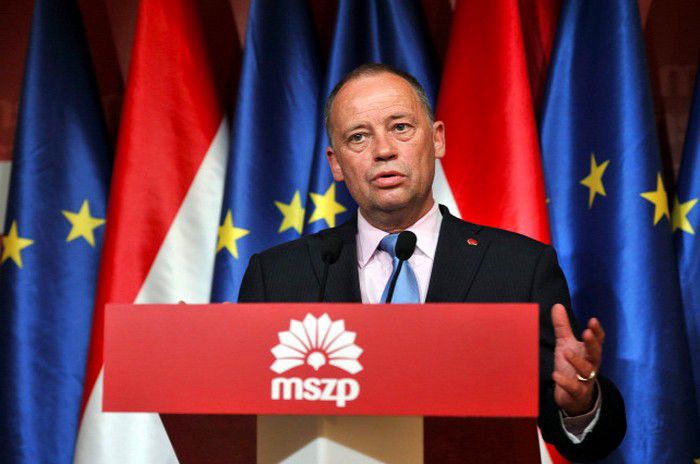 Új baloldali pártot alapított az MSZP-ből kiábrándult Szanyi Tibor