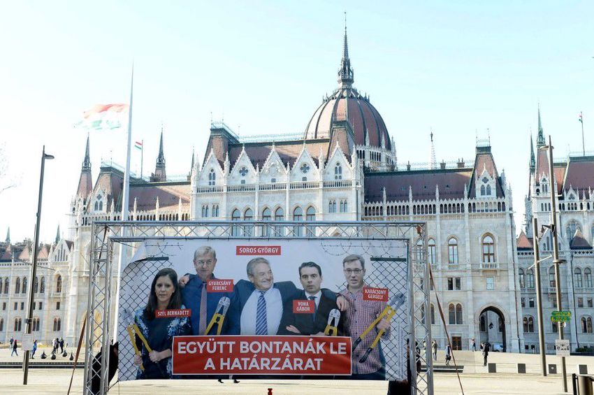 A debreceni jobbikos a Facebookon közli: beperelik a Fideszt