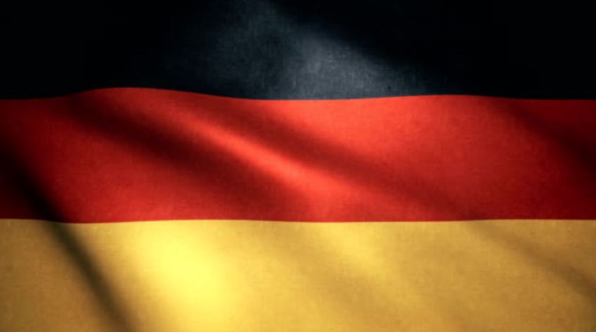 Emelkedő számok ellenére Németországban elkezdik a lazítást