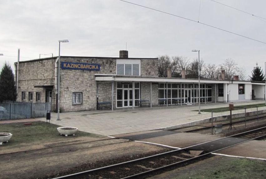 Pár napig vonatpótló jár Kazincbarcika és Sajószentpéter között