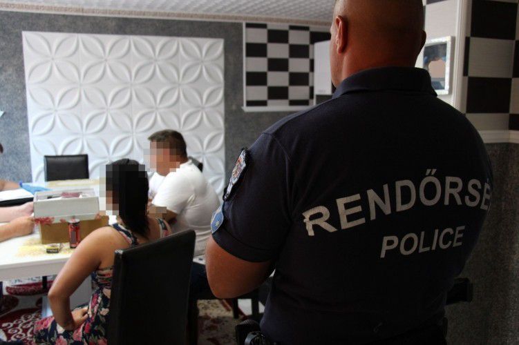 Négy emberkereskedő ellen nyomoznak a szabolcsi rendőrök