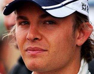 Rosberg futotta a legjobb időt Kínában