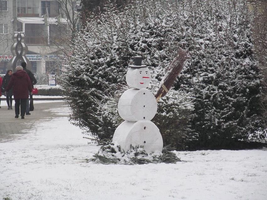 Ez a hóember biztos nem olvad el karácsonyig